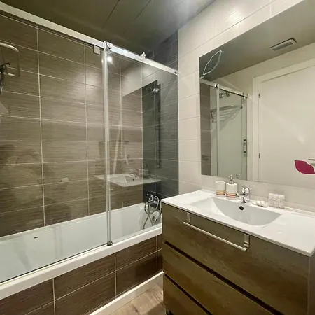 Valde Housing / Sa Caleta Y Playa / Parking Gratis Apartment *
