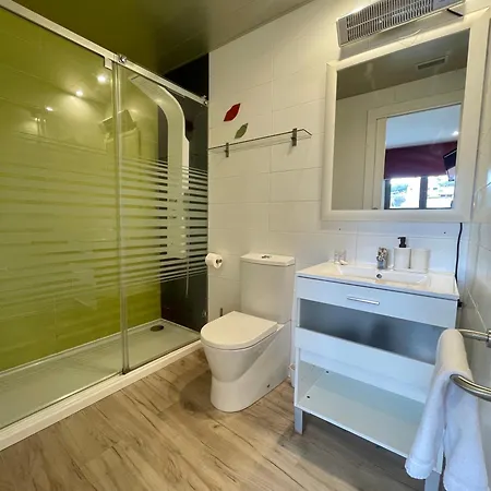 Valde Housing / Sa Caleta Y Playa / Parking Gratis Apartment